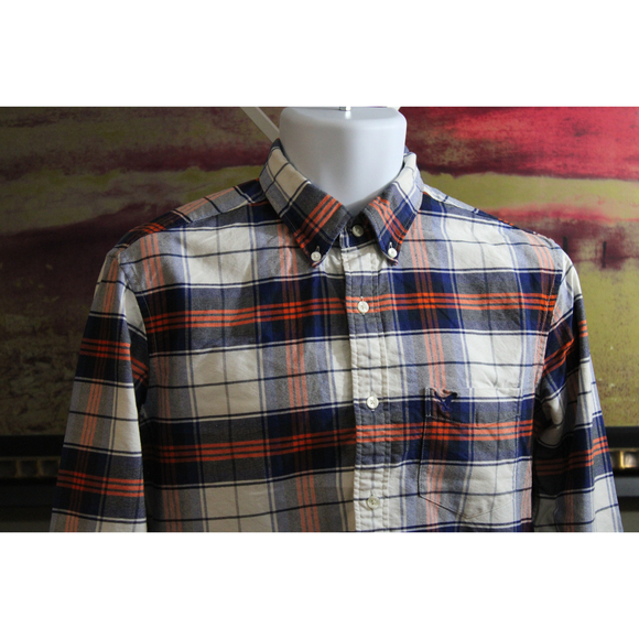 American Eagle Outfitters Plaid Long Sleeve Slim Fit Button Down Shirt - Picture 4 of 10